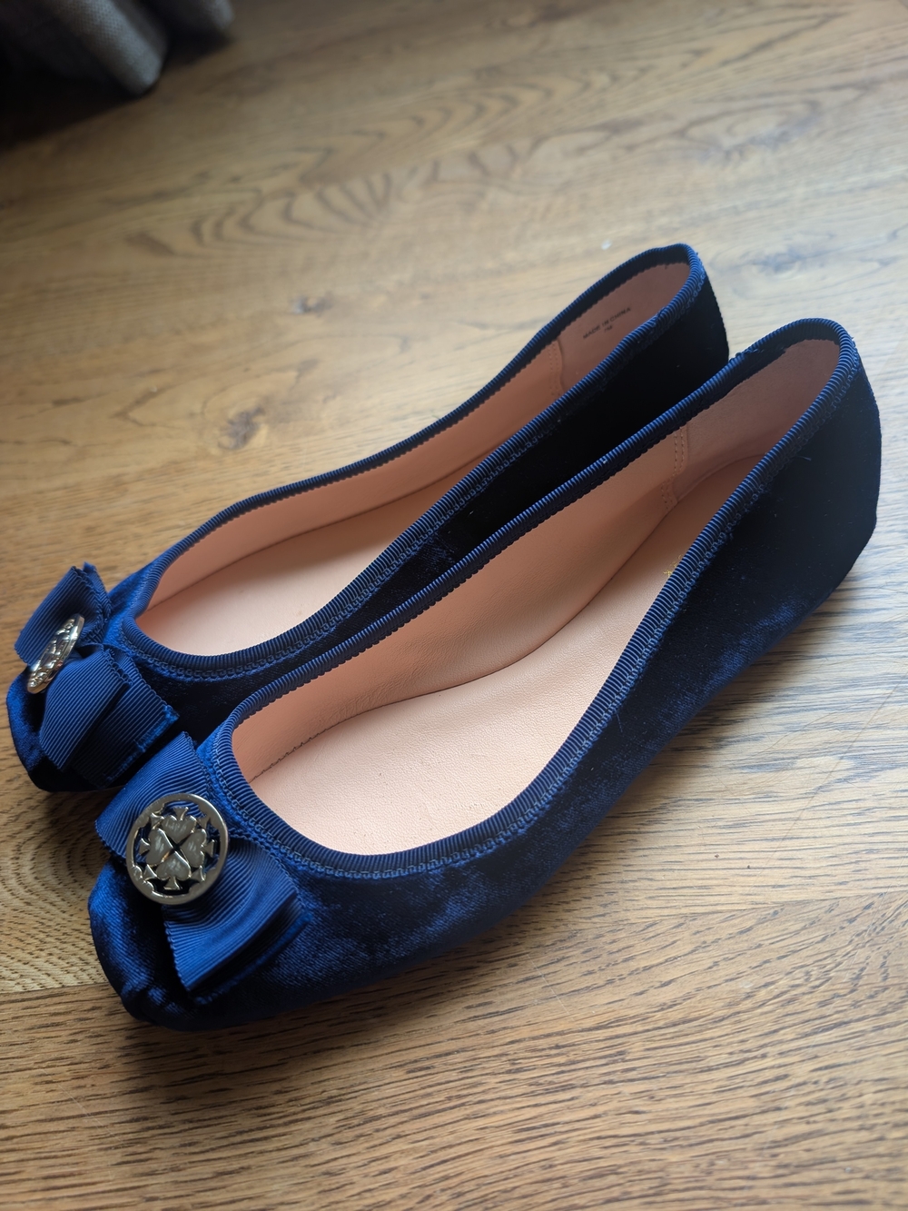 Kate Spade Fontana Too Navy Blue Velvet Bow Ballet Flats Size 7